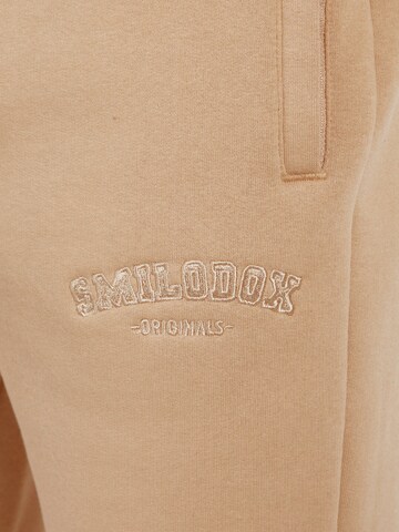 Smilodox Regular Broek ' Levio ' in Bruin