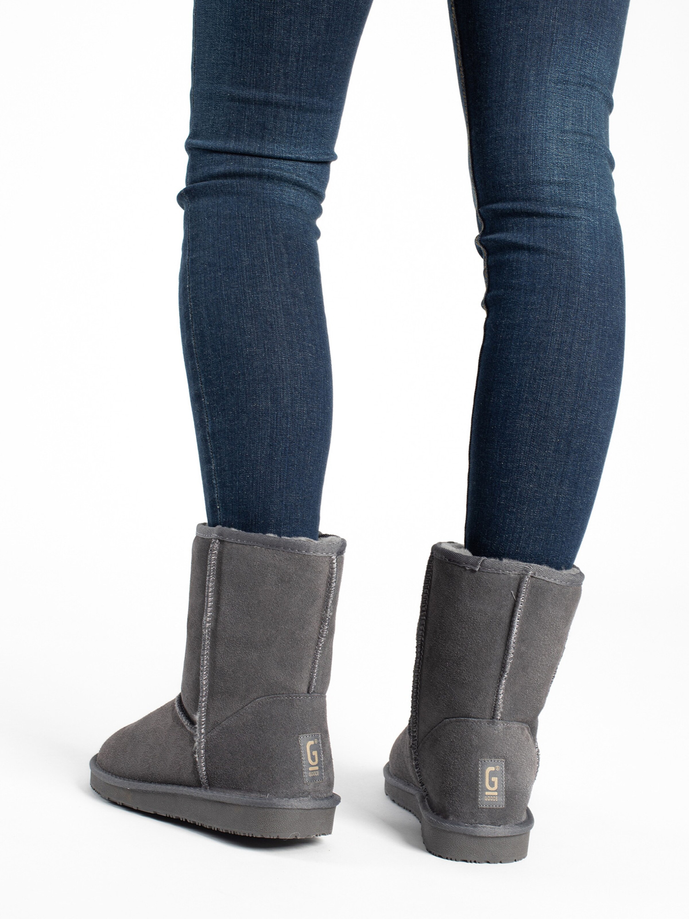 Boots 'Fairfield' di Gooce in grigio