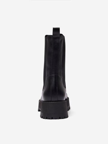 Chelsea Boots 'CORA' SELECTED FEMME en noir