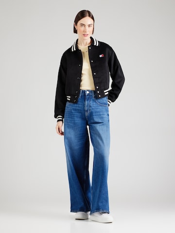 Maglietta 'Essential' di Tommy Jeans in giallo