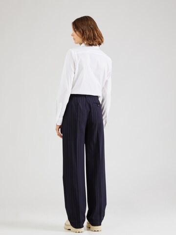 Lauren Ralph Lauren Loose fit Pleat-Front Pants 'IVELISSE' in Blue