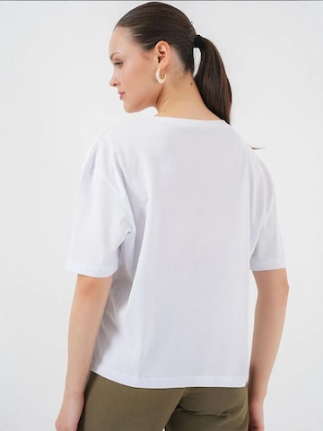 Bigdart - Camisa em branco