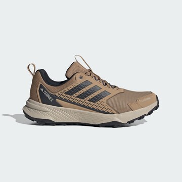 Chaussure basse 'Tracefinder 2' ADIDAS TERREX en marron