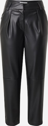 TOPSHOP Regular Pleat-front trousers in Black: front