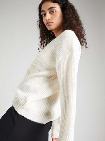 PIECES Sweater 'NUNA' in White