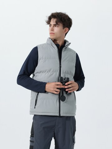 Youthup Vest in Grey