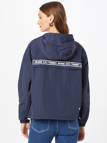 Tommy Jeans Between-Season Jacket 'Chicago' in Blue