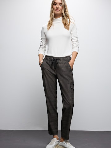 Regular Pantaloni cu buzunare 'Bonny' de la STREET ONE pe negru