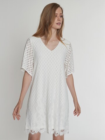 Ana Alcazar Dress 'Paemi' in White: front