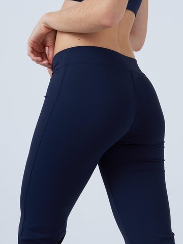 Loosefit Pantalon de sport 'Jazzpants Regular' SPORTKIND en bleu