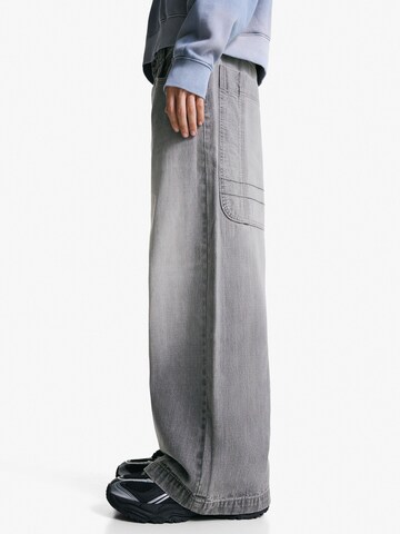 Baggy Jean Bershka en gris