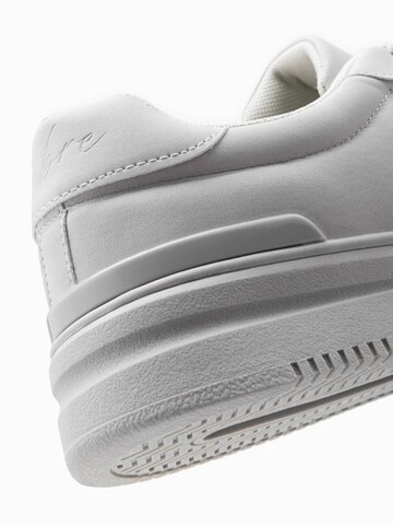 Ombre Platform trainers in White