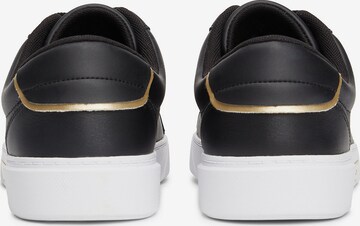 Baskets basses 'Chic' TOMMY HILFIGER en noir