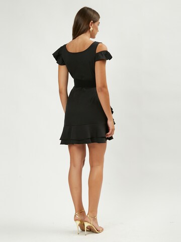 Influencer Dress in Black