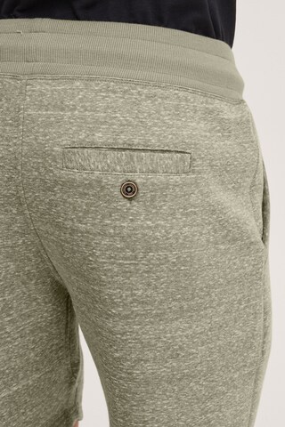 11 Project Regular Sweatshorts 'Bjarno' in Grün