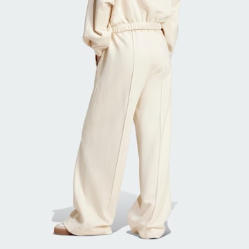 balta ADIDAS ORIGINALS Plačios klešnės Kelnės 'Premium Essentials'