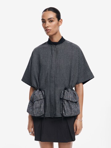 Desigual Кейп в Черный: спереди