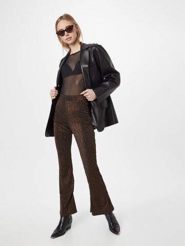 évasé Pantalon 'Jolie' Colourful Rebel en bronze