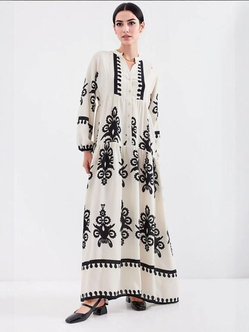 Abito di Bigdart in bianco