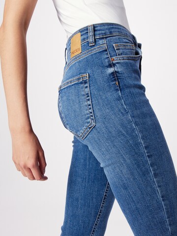 Skinny Jeans 'Delly' de la PIECES pe albastru