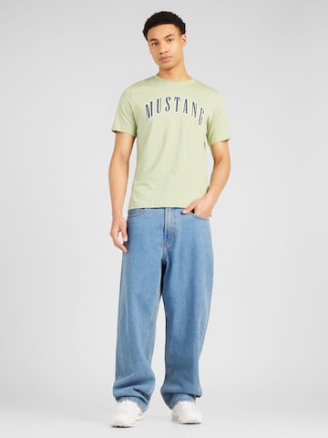 MUSTANG - Camisa 'Austin' em verde