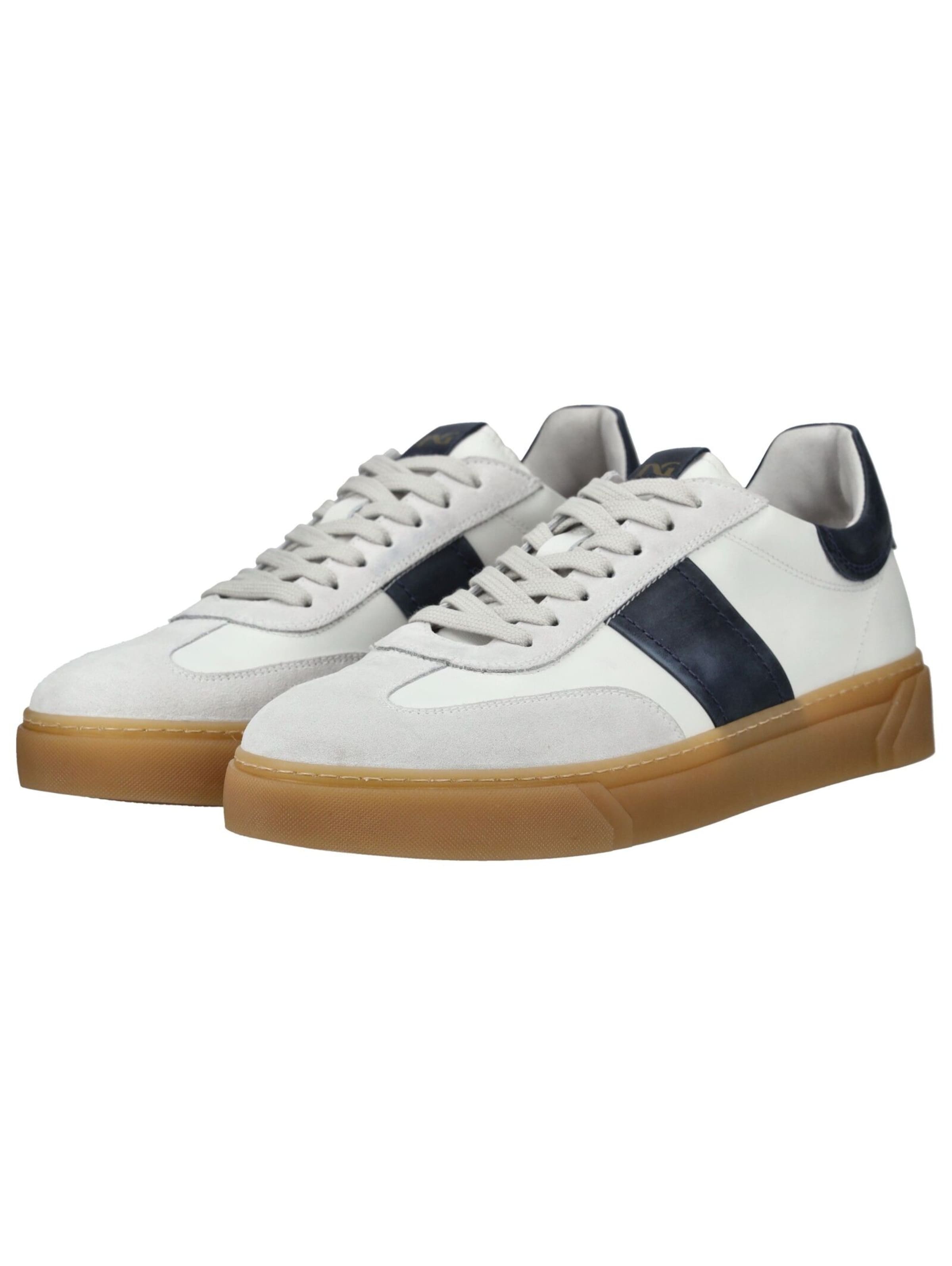 Sneaker bassa di Nero Giardini in bianco