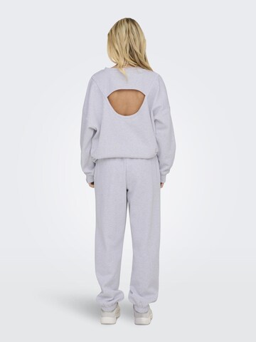 ONLY Конический (Tapered) Штаны 'ONLDeborah' в Серый