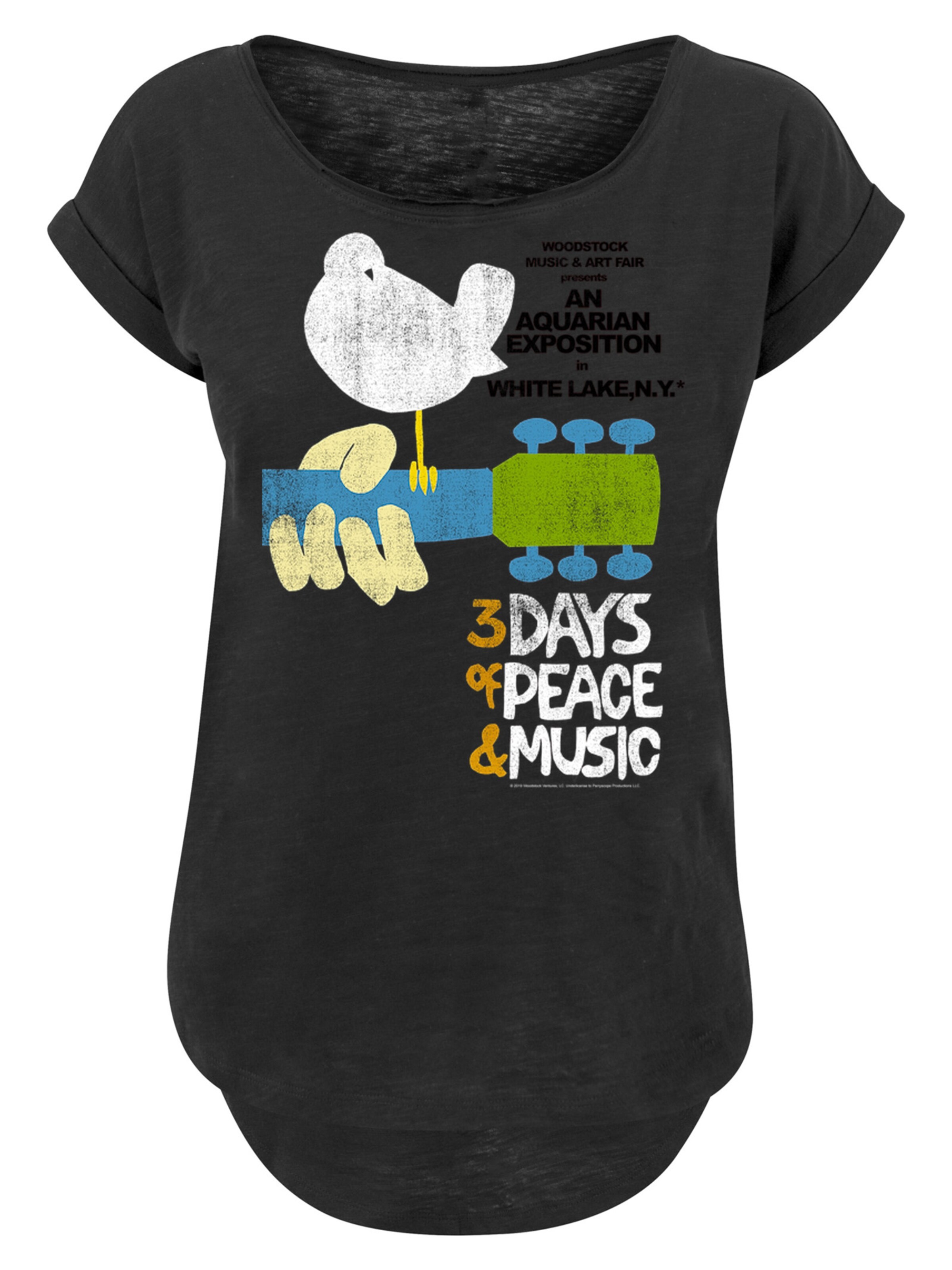 F4NT4STIC Shirt 'Woodstock Festival Poster' in Zwart: voorkant