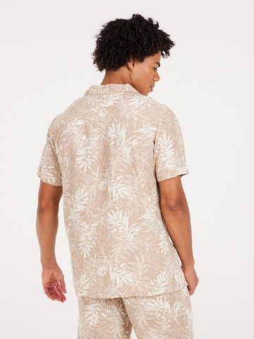 PROTEST Shirt 'PRTYPTON' in Braun