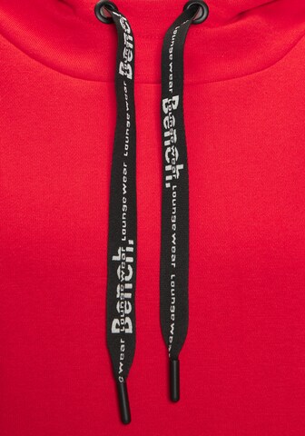 BENCH Sweatshirt in Rot