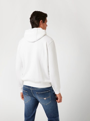 GUESS Sweatshirt in White