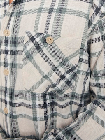 JACK & JONES Comfort fit Button Up Shirt 'JJEMichael' in Green