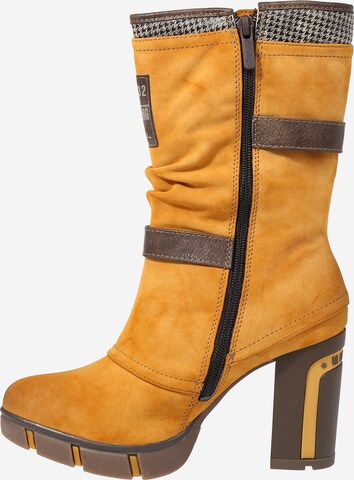 Bottes MUSTANG en jaune