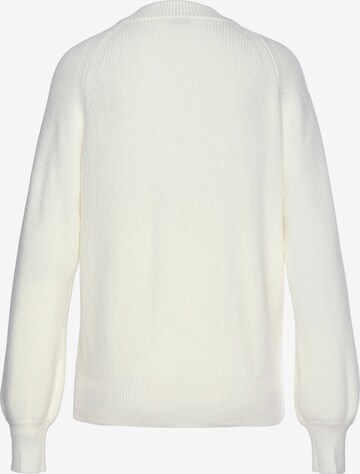 LASCANA Sweater in White