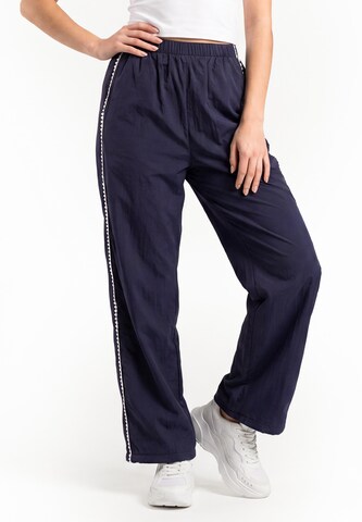 myMo ATHLSR Loose fit Pants in Blue: front