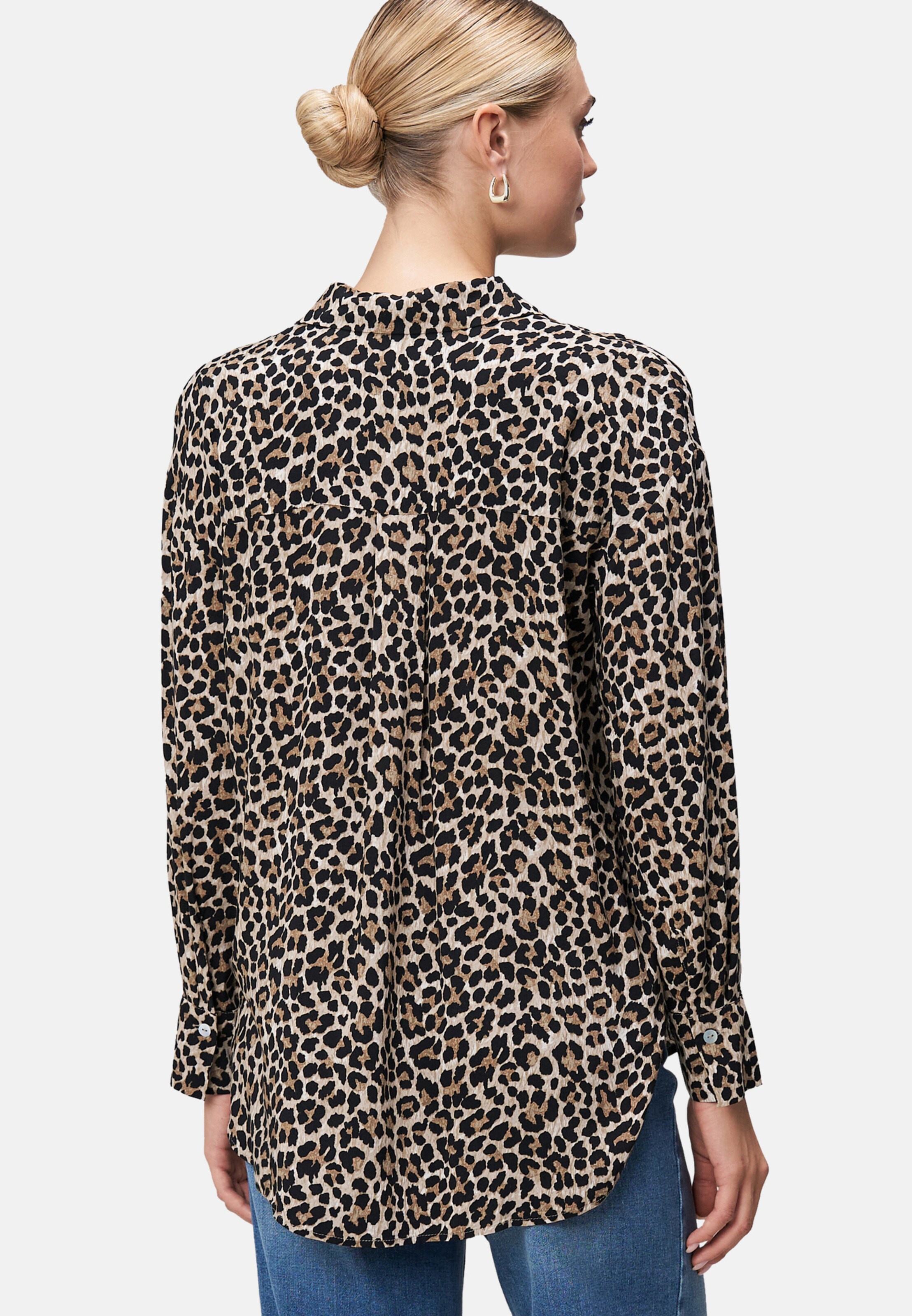 zero Blouse in Brown