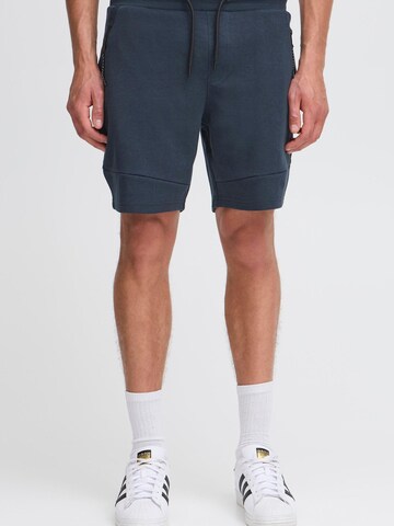 !Solid Regular Trousers 'Gelly' in Blue