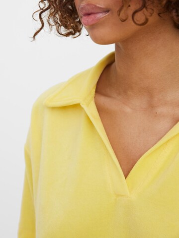 Robe 'Unica' VERO MODA en jaune