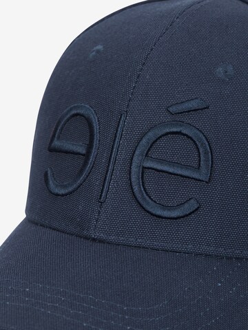 Esmé Studios Cap 'ESJo' in Blue