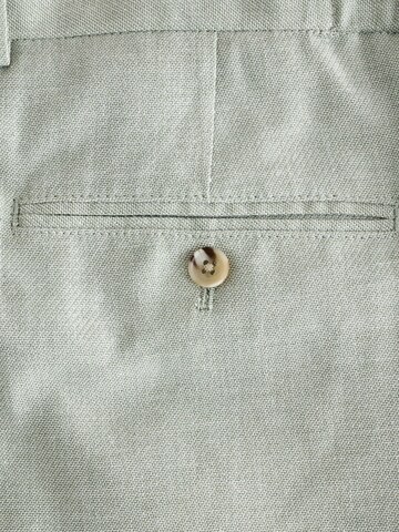 Next Regular Hose in Grün