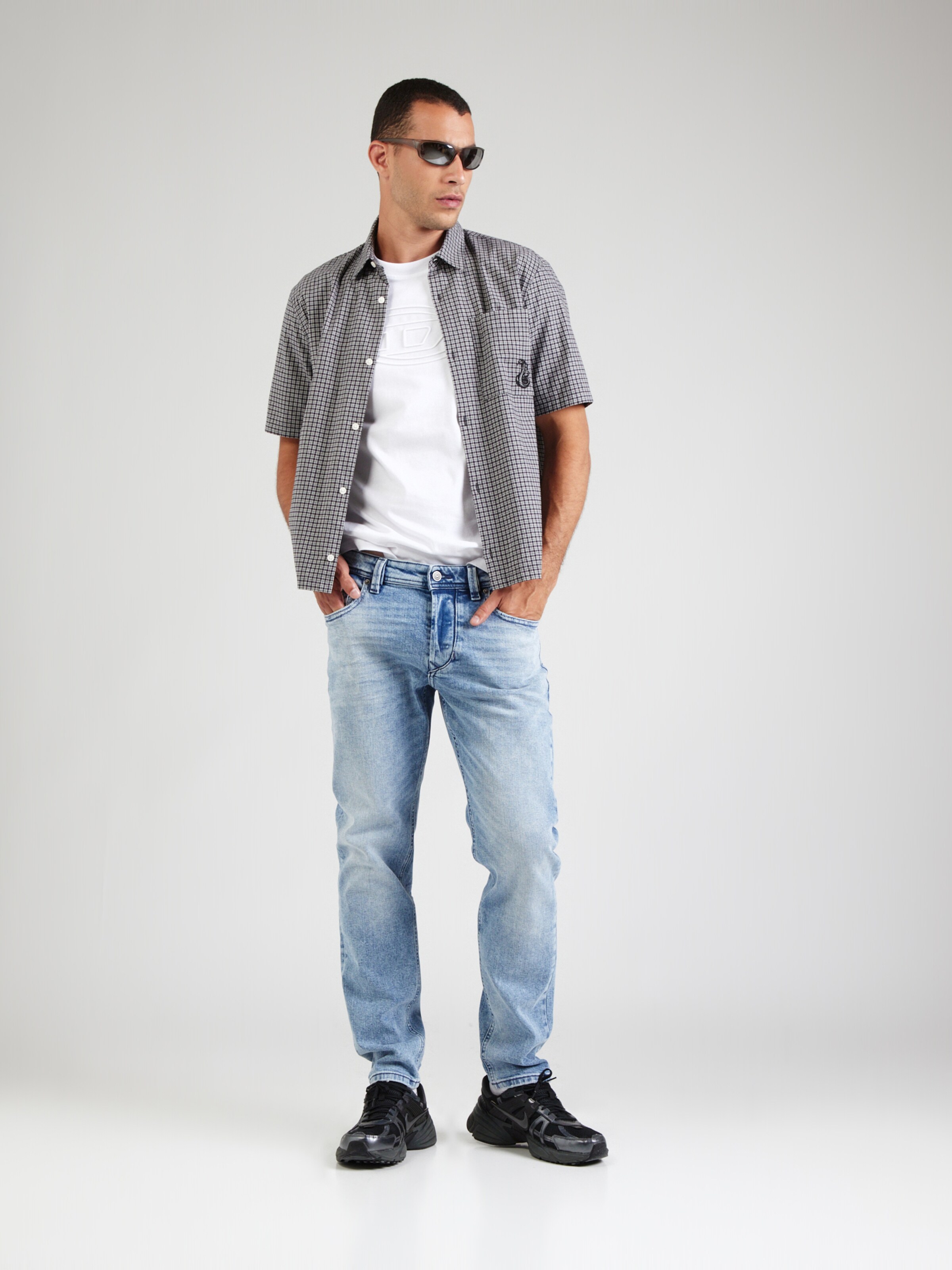 DIESEL Regular Jeans 