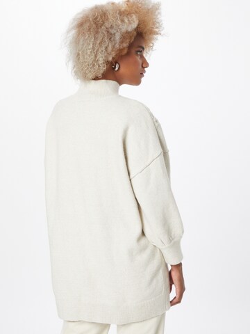 Monki Pullover in Beige