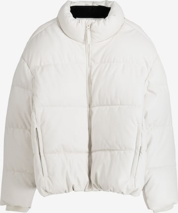 Veste mi-saison Bershka en blanc : devant