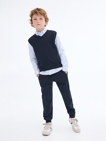 MANGO KIDS Дънки Tapered Leg Панталон 'FRANCIA' в синьо: отпред