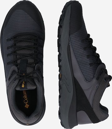 Scarpa bassa 'TRAILSTORM' di COLUMBIA in nero