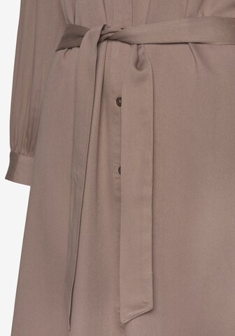 LASCANA Shirt Dress in Grey