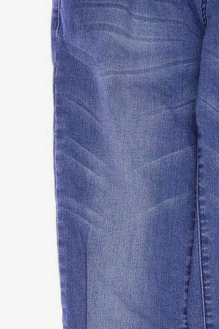 MAMALICIOUS Jeans in 27 in Blue