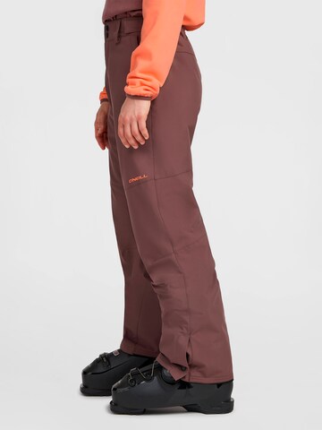 Regular Pantaloni outdoor de la O'NEILL pe mov