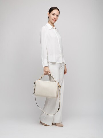 Coccinelle - Bolso de mano 'Boheme Grana Double Shoulder Bag' en blanco: frente