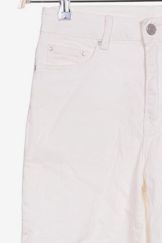 VILA Jeans in 27-28 in White